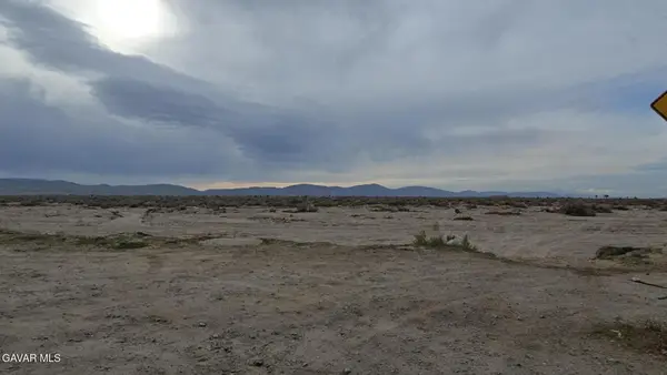 E Vic Avenue R 84th Ste Street, Sun Village, CA 93543