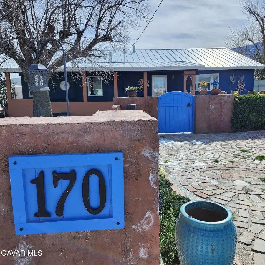 170 Kellogg Street, Lone Pine, CA 93545 - #3