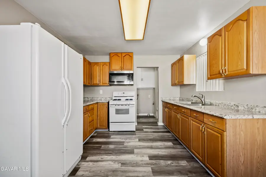 45021 11th Street, Lancaster, CA 93534 - #3