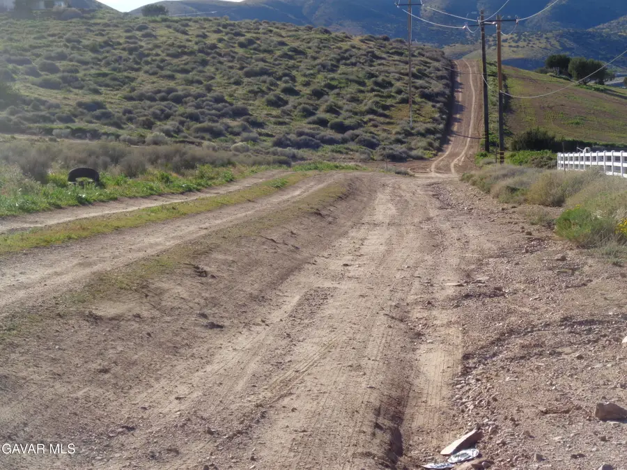 1800 Richter Lane, Palmdale, CA 93550 - #3