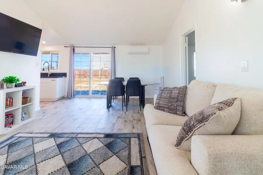 9007 Columbine Avenue, California City, CA 93505 - #3