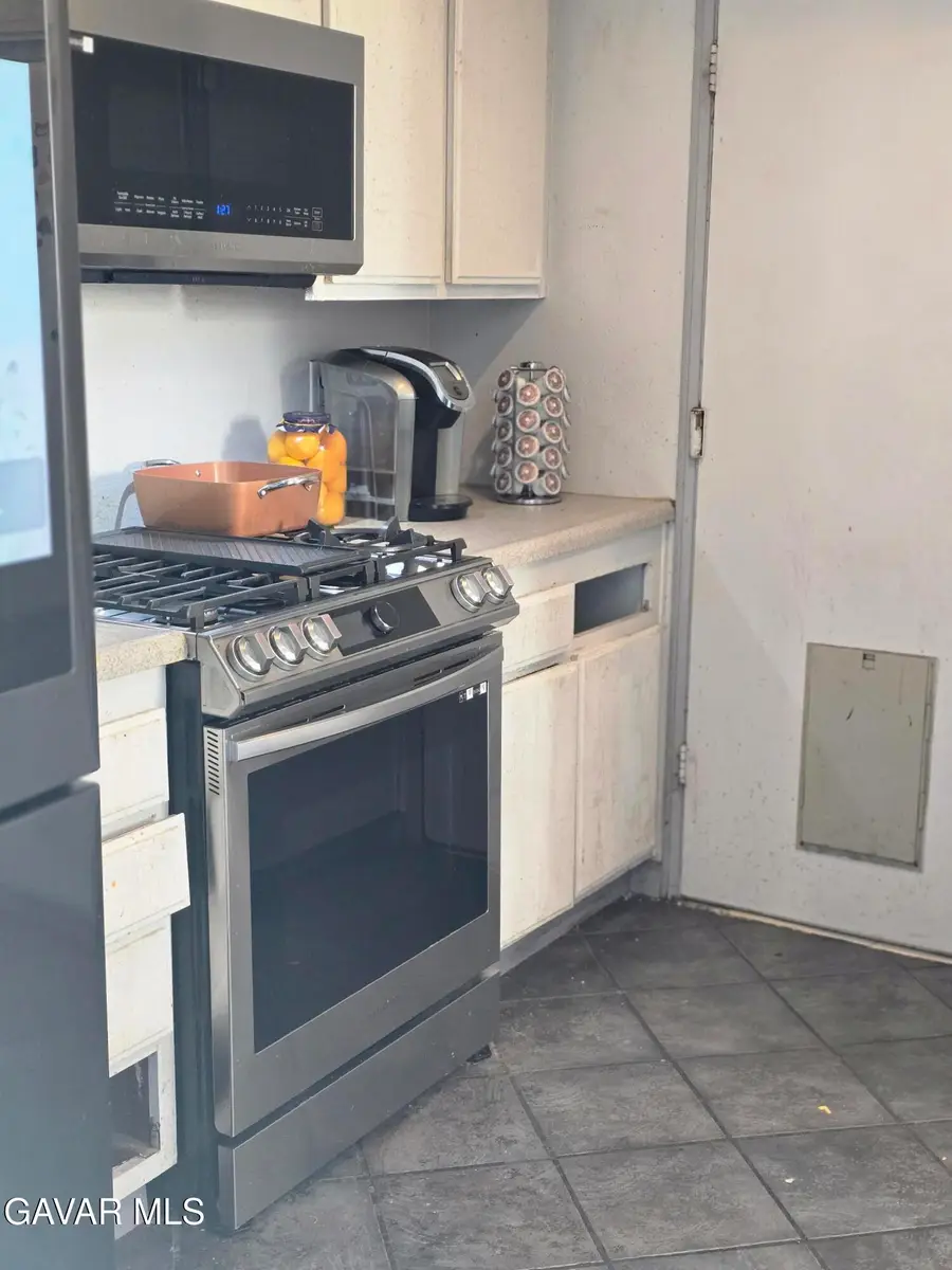 45116 Camolin Avenue, Lancaster, CA 93534 - #3