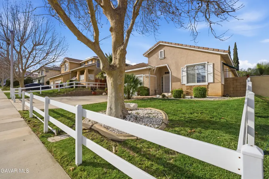 1101 Ironwood Avenue, Palmdale, CA 93551 - #2