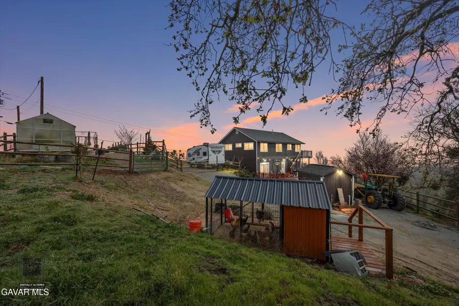 18271 Caparell Court, Tehachapi, CA 93561 - #2