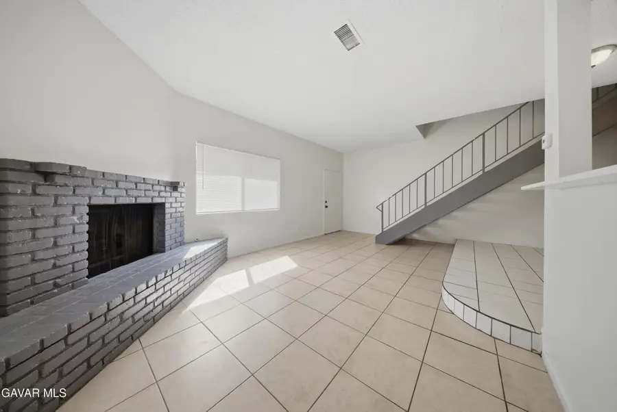 38710 E 10th Street #18, Palmdale, CA 93550 - #3