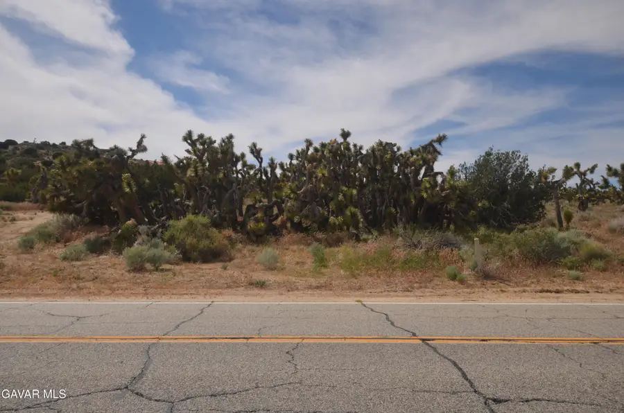 Longview Rd Vic # Z2, Juniper Hills, CA 93543 - #3