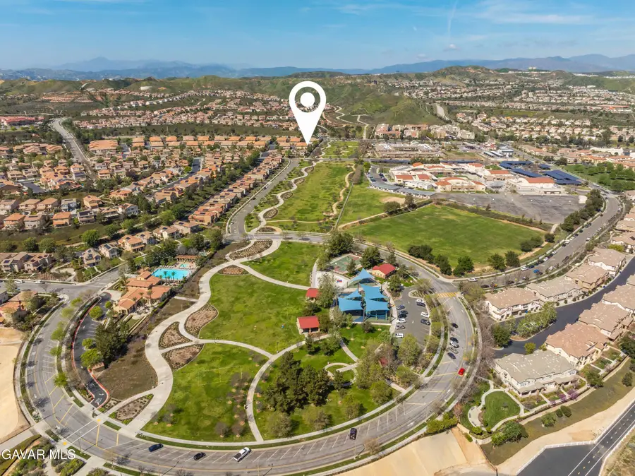 28744 Jardineras Drive, Santa Clarita, CA 91354 - #2