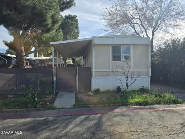 5711 Columbia Way #229, Quartz Hill, CA 93536