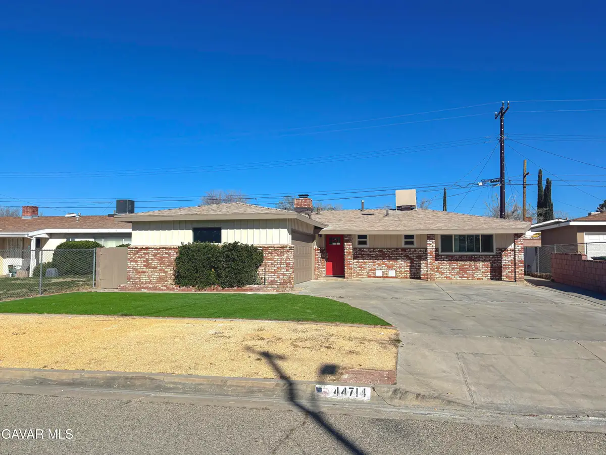 44714 2nd Street, Lancaster, CA 93535 - #1