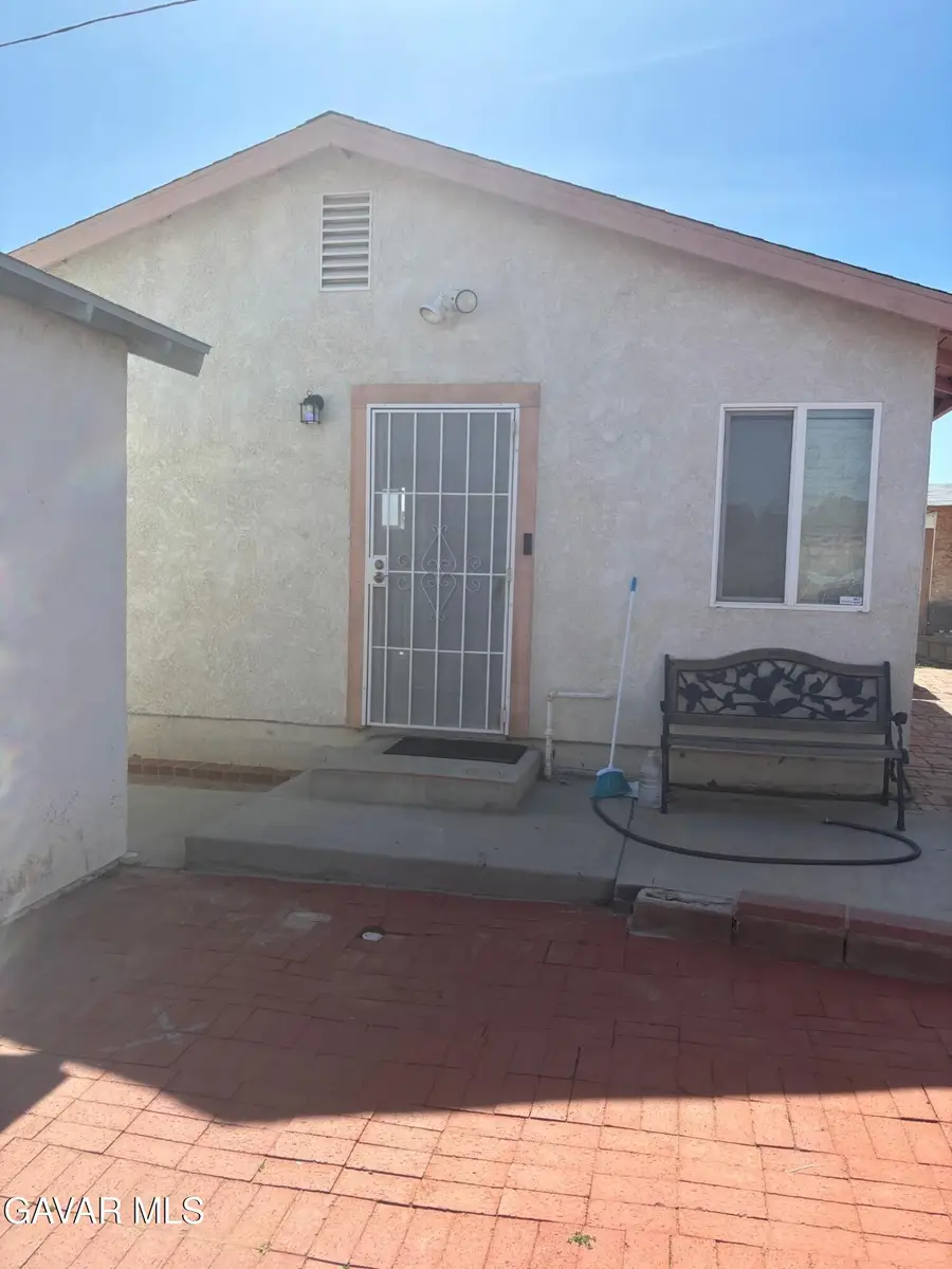 2324 W Avenue K-15, Lancaster, CA 93536 - #2