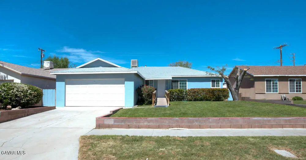 1015 W Avenue J7, Lancaster, CA 93534 - #1