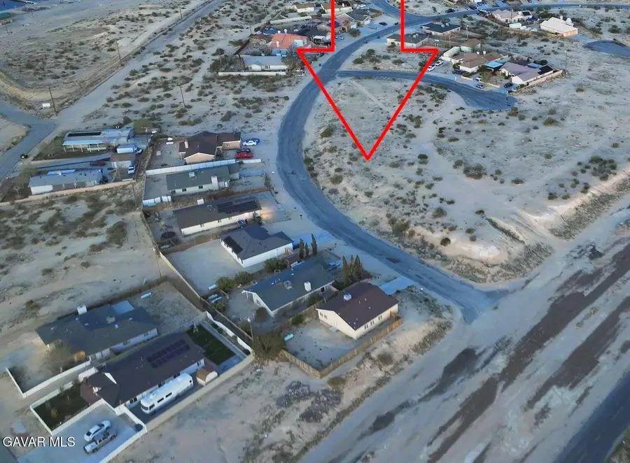 10582 N Garibaldi Drive, California City, CA 93505 - #3