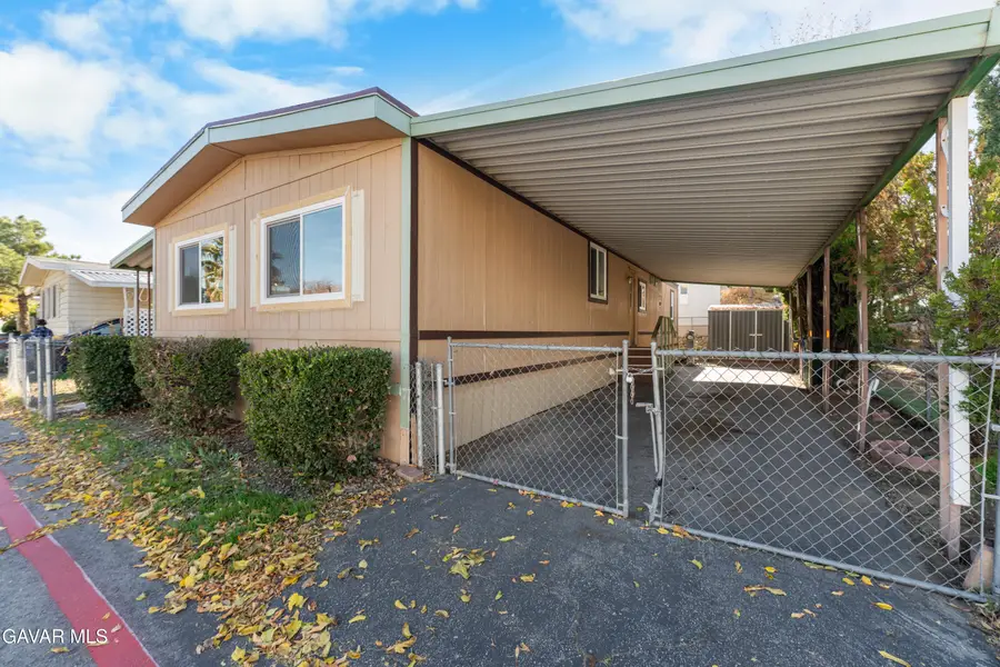 5711 Columbia Way #72, Lancaster, CA 93536 - #3