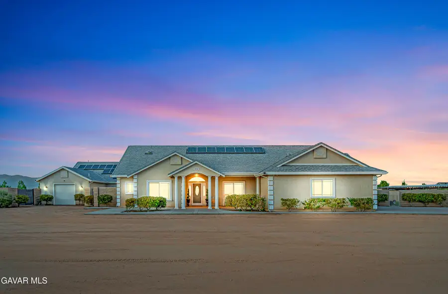 8739 W Avenue C -8, Lancaster, CA 93536 - #2