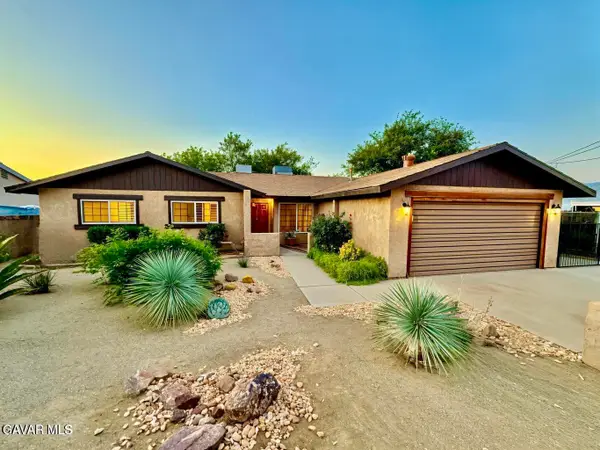 4015 W Avenue L2, Quartz Hill, CA 93536