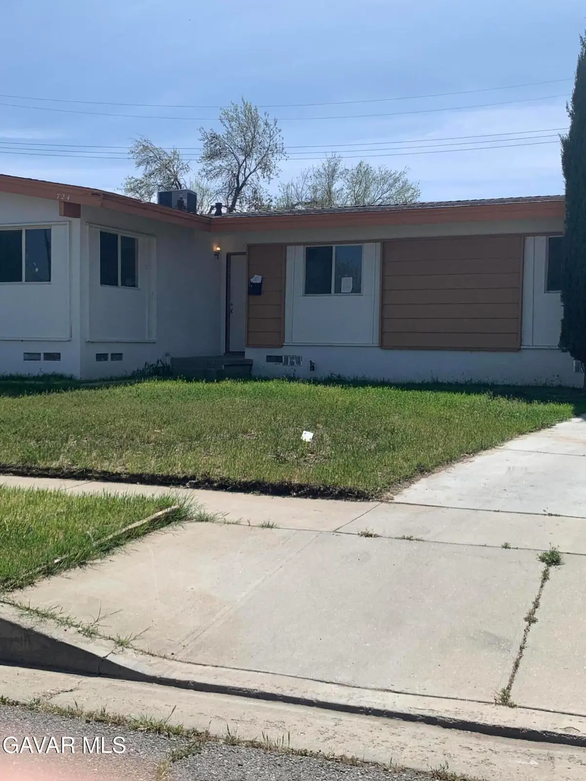 724 W H-10, Lancaster, CA 93534 - #1