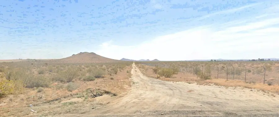 201 E Laguna Ave, Mojave, CA 93501 - #3