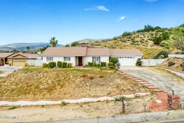 2057 Galloping Way, Acton, CA 93510