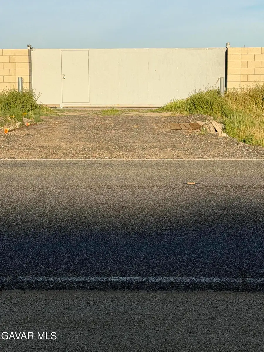 Ave F4 & Challenger Wy Way, Lancaster, CA 93535 - #2