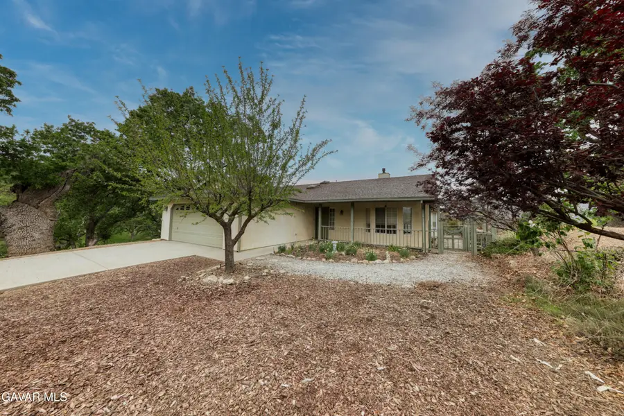 30751 Pinedale Drive, Tehachapi, CA 93561 - #2