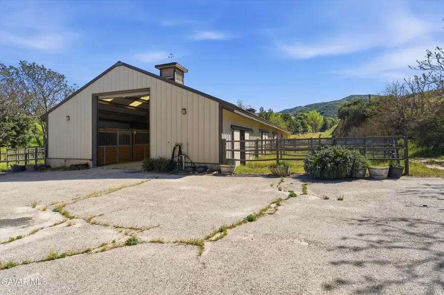 42135 San Francisquito Canyon Road, Lake Hughes, CA 93532 - #3