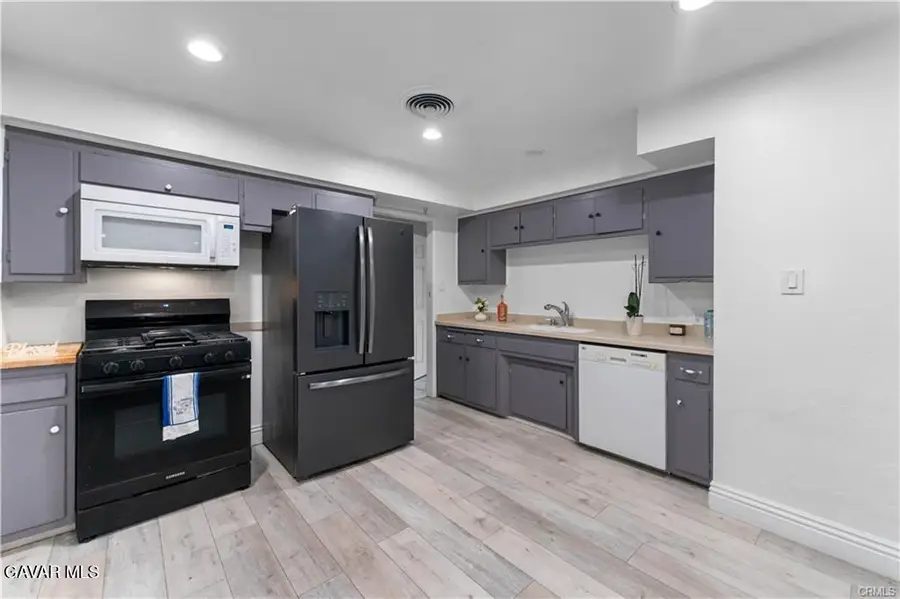 44410 Loneoak Avenue, Lancaster, CA 93534 - #3