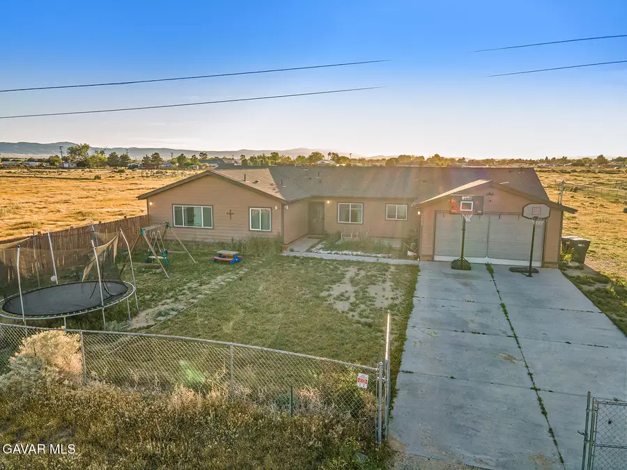 47867 80th Street, Lancaster, CA 93536 - #2