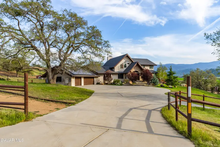 23800 Bertram Circle, Tehachapi, CA 93561 - #2