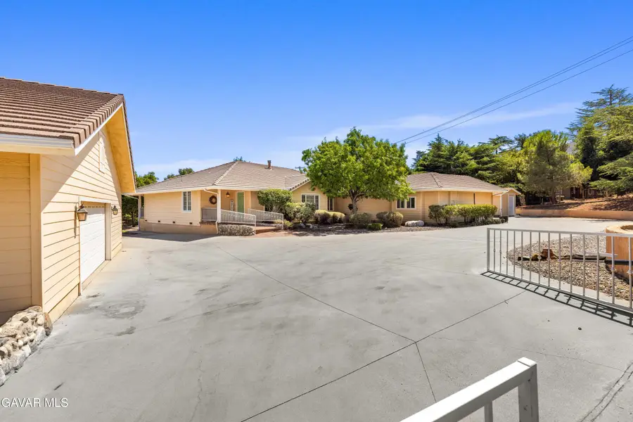 40208 W 98th Street, Leona Valley, CA 93551 - #2