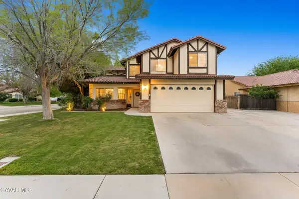 3300 W Ave J 3, Lancaster, CA 93536