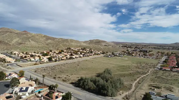 30th Street, Rosamond, CA 93560