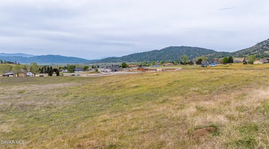 Harness Dr Drive, Tehachapi, CA 93561 - #2