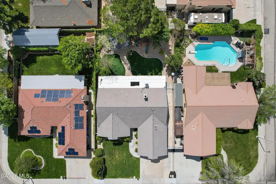 2112 W Avenue J12, Lancaster, CA 93536 - #3