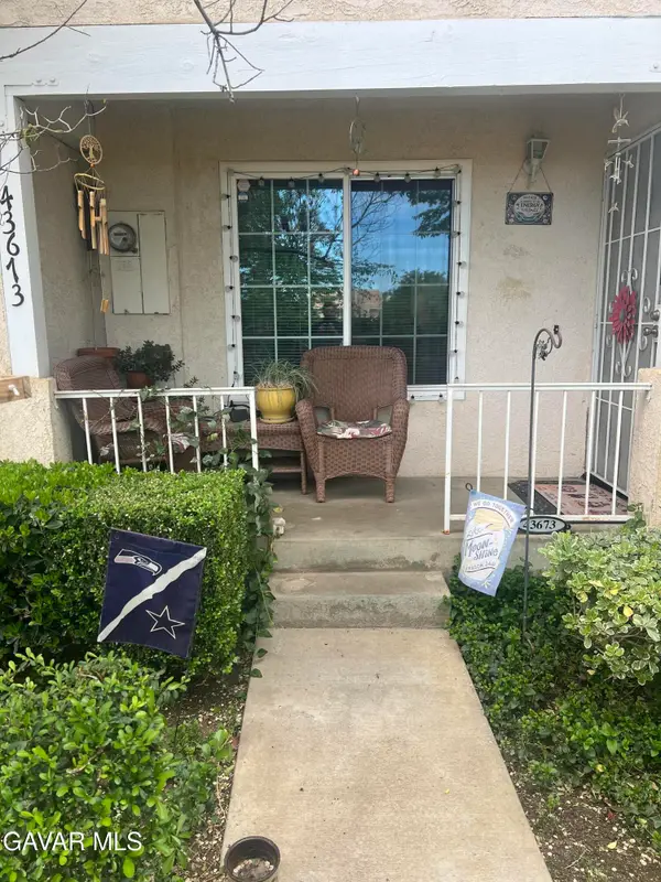 43673 Park Avenue, Lancaster, CA 93534