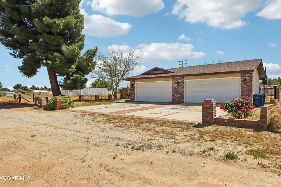 5209 W Avenue M-8, Quartz Hill, CA 93536 - #2