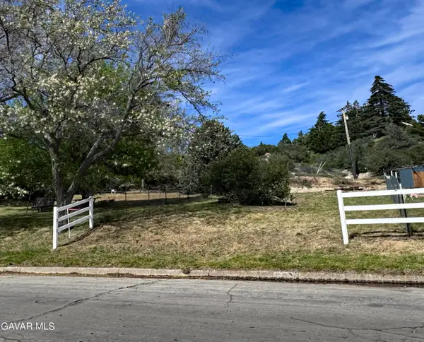 Ranch Club Rd & Kiptree Dr, Lake Elizabeth, CA 93532