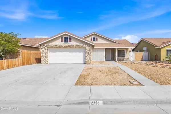 2326 Westpark Drive, Rosamond, CA 93560