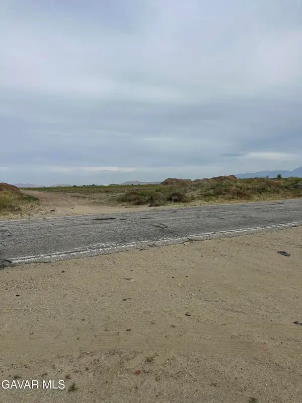 Cor 50th Ste Avenue # J8, Lancaster, CA 93535