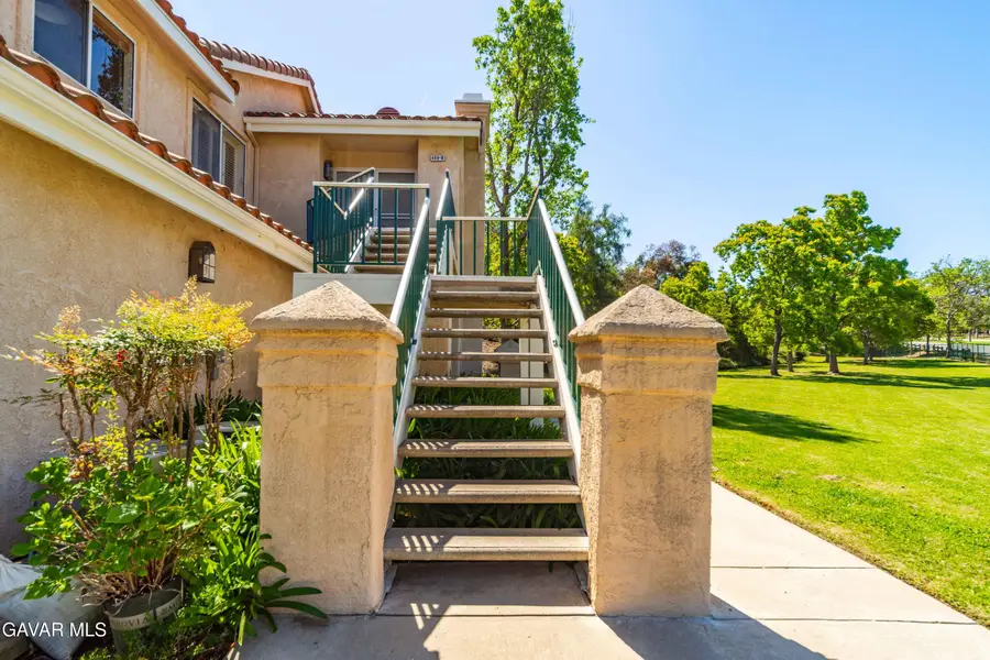 498 Shelburne Lane #Unit B, Simi Valley, CA 93065 - #3