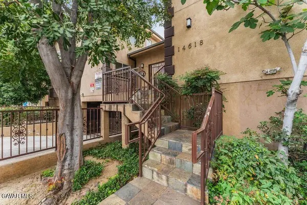 14618 Gilmore Street #Unit 16, Van Nuys, CA 91411