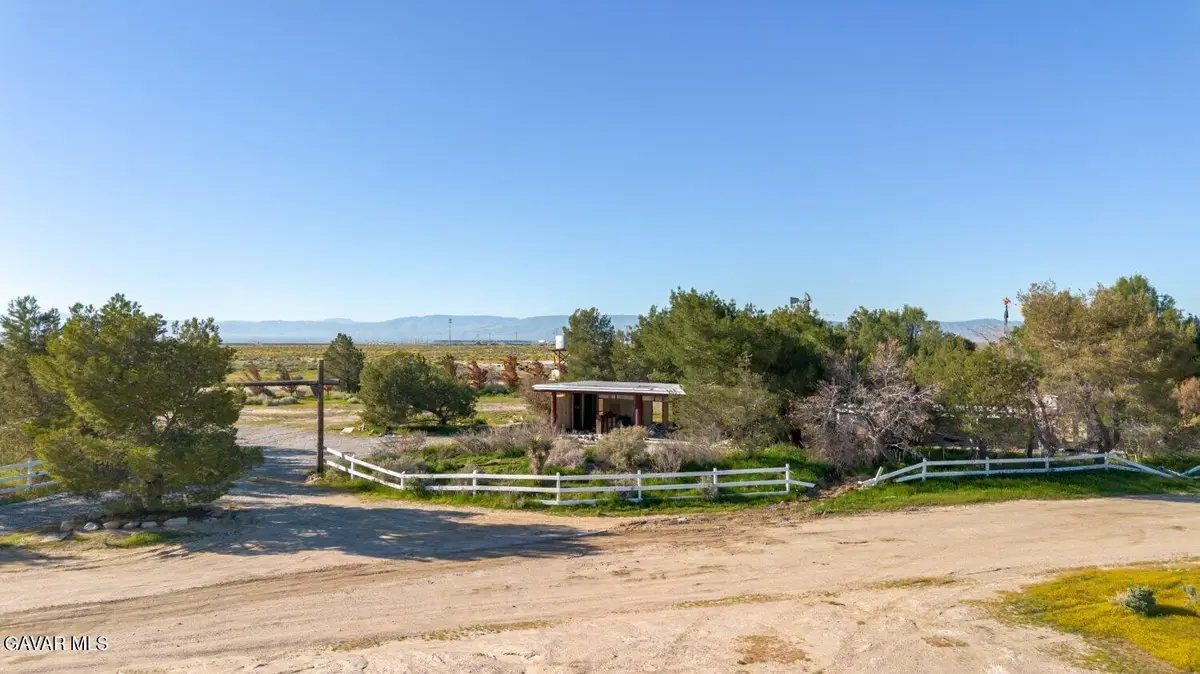 3353 W Avenue C, Lancaster, CA 93536 - #1