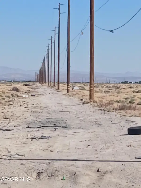 10th West And G Street # F12, Lancaster, CA 93536