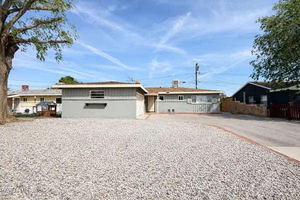 44502 2nd Street, Lancaster, CA 93535