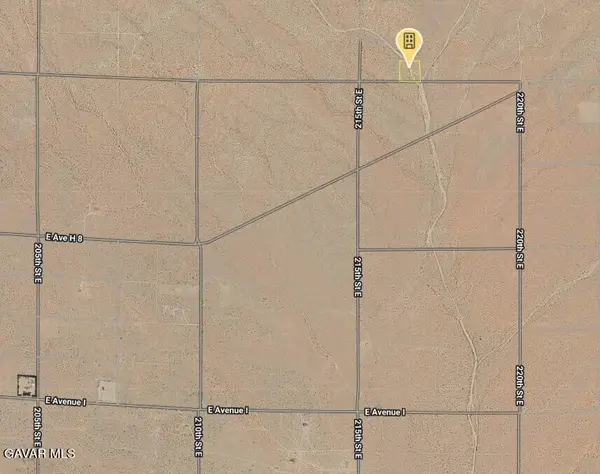 E Ave H Vic 216 Ste, Lancaster, CA 93535