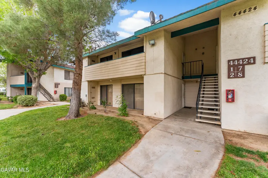 44424 E 15th Street #1, Lancaster, CA 93535 - #3