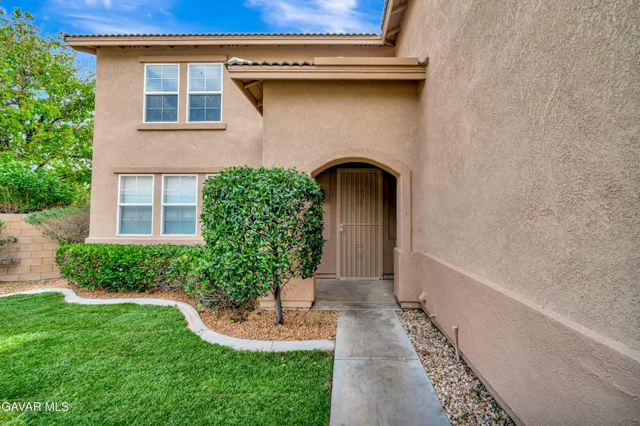 1222 W Avenue H 7, Lancaster, CA 93534 - #3