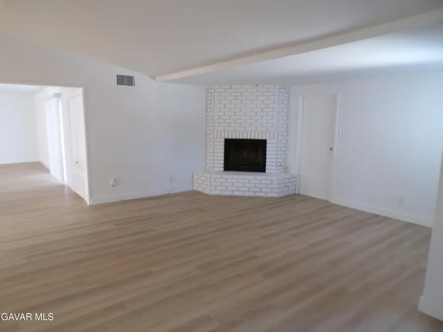 44715 E 5th Street, Lancaster, CA 93535 - #2