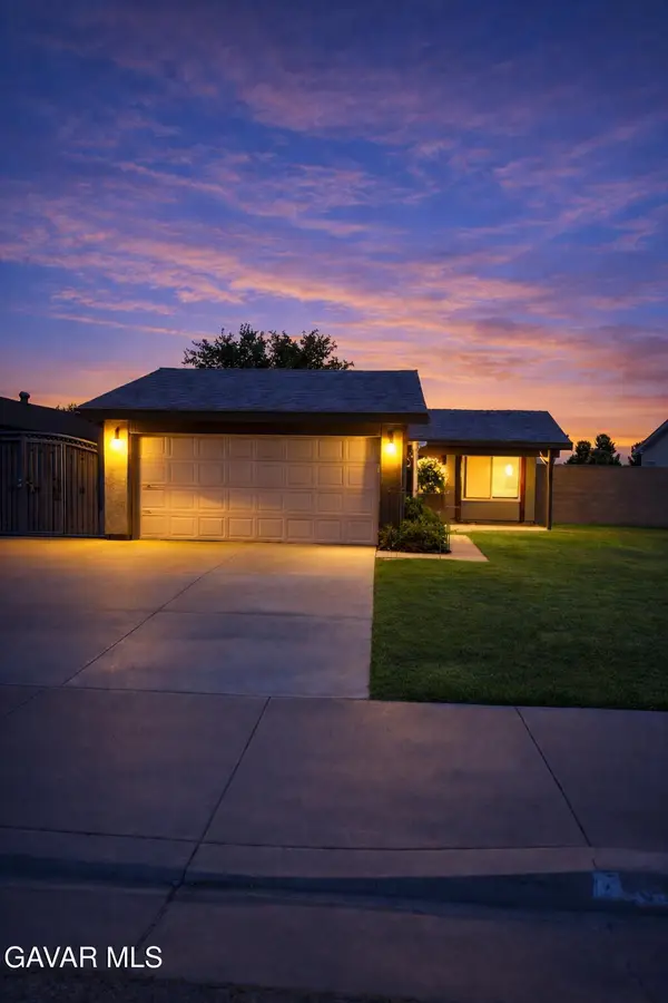 2235 W Avenue K 13, Lancaster, CA 93536