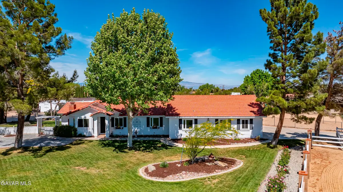 43015 W 41st Street, Lancaster, CA 93536 - #1