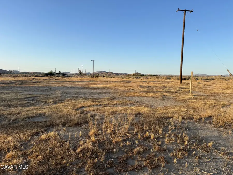 Cor Avenue Q12 171 Ste, Palmdale, CA 93591 - #2